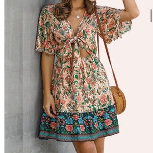 NWT Minipeach Bohemian Tie Floral Peach Dress Sz:S